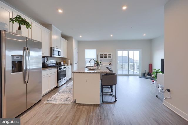 1150 ROSECROFT LN, York, PA 17403