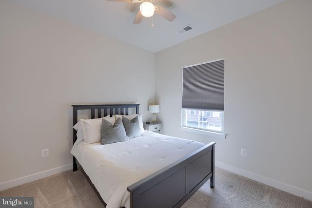 1150 ROSECROFT LN, York, PA 17403