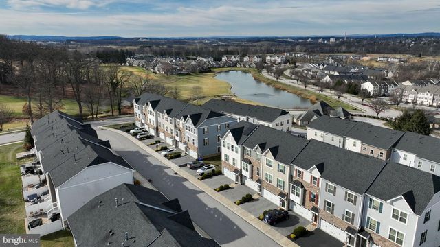 1150 ROSECROFT LN, York, PA 17403