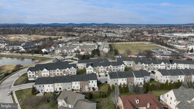 1150 ROSECROFT LN, York, PA 17403