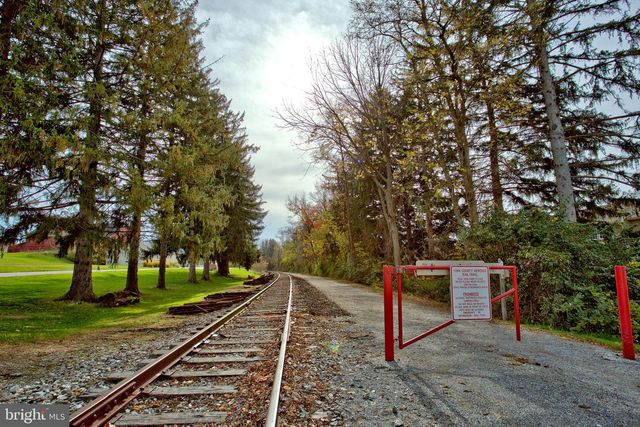 1150 ROSECROFT LN, York, PA 17403