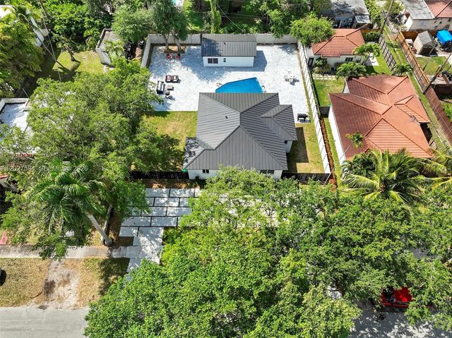 26 NE 88th Street, El Portal, FL 33138