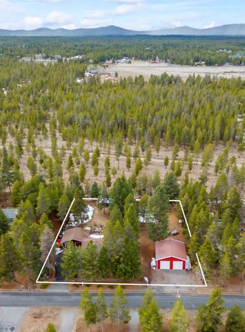 52531 Lost Ponderosa Road, La Pine, OR 97739