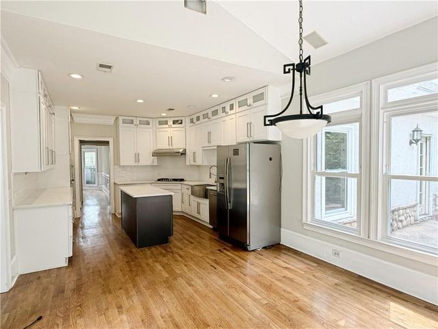 530 Rippling Water Lane, Johns Creek, GA 30097