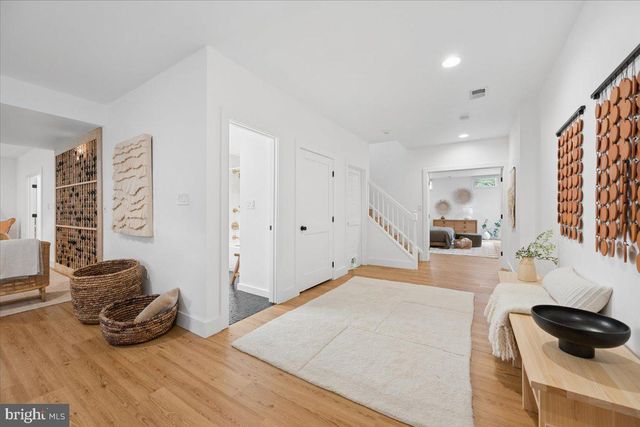 22305 BERTIE FARM CT, Laytonsville, MD 20882