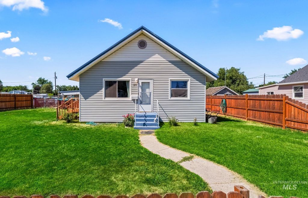 333 4TH N Ave N, Payette, ID 83661