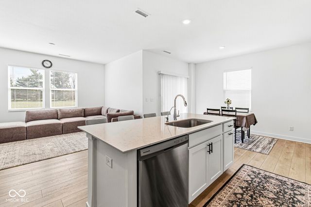 3479 W Sugar Grove Drive, Whitestown, IN 46075