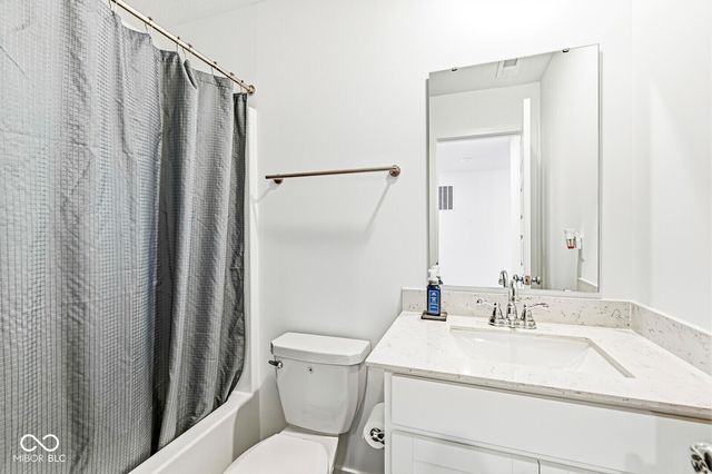 3479 W Sugar Grove Drive, Whitestown, IN 46075