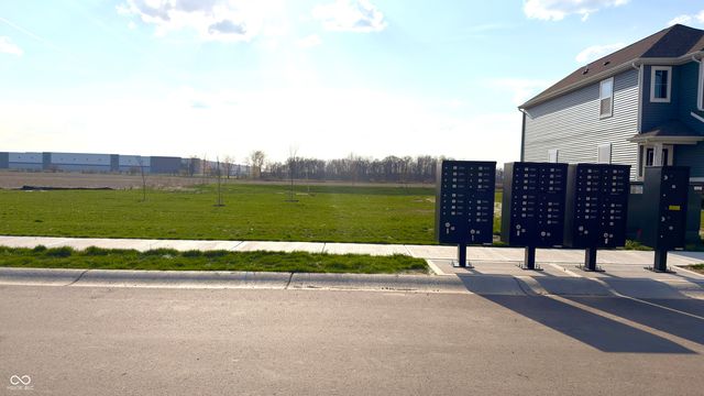 3479 W Sugar Grove Drive, Whitestown, IN 46075