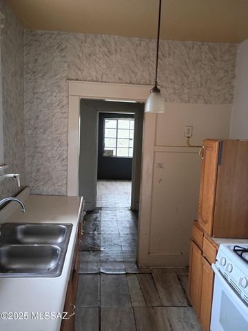 229 W Loma Street, Nogales, AZ 85621