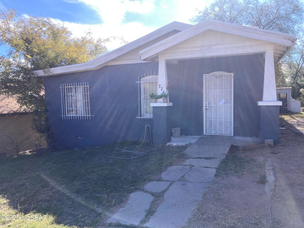 229 W Loma Street, Nogales, AZ 85621