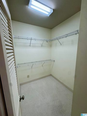 3038 Massey Rd Apt 302, Vestavia Hills, AL 35216