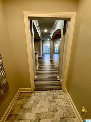 3038 Massey Rd Apt 302, Vestavia Hills, AL 35216