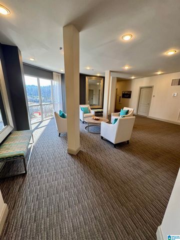 3038 Massey Rd Apt 302, Vestavia Hills, AL 35216