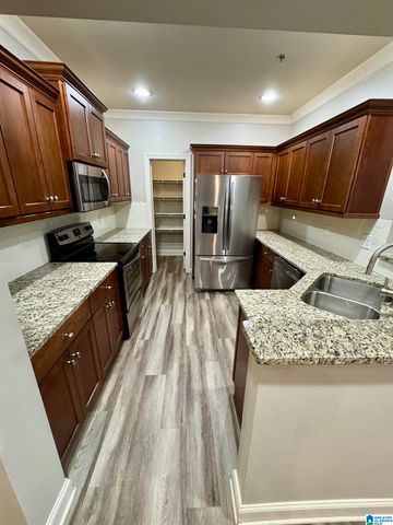 3038 Massey Rd Apt 302, Vestavia Hills, AL 35216