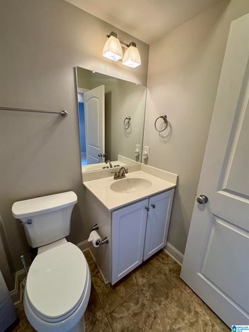 3038 Massey Rd Apt 302, Vestavia Hills, AL 35216