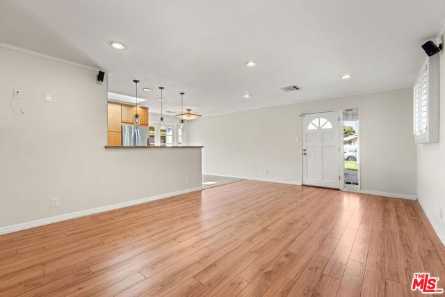 8255 Tuscany Avenue, Playa Del Rey, CA 90293