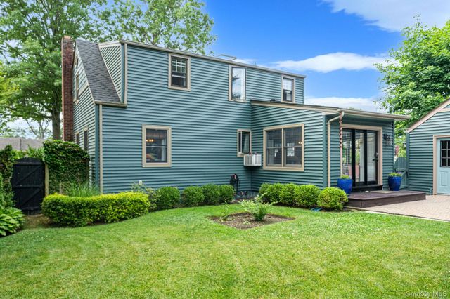 107 Jefferson Street, East Islip, NY 11730