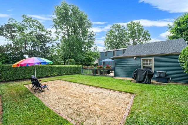107 Jefferson Street, East Islip, NY 11730