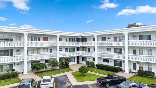 2454 AUSTRALIA WAY E 32, Clearwater, FL 33763