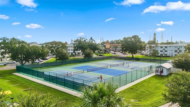 2454 AUSTRALIA WAY E 32, Clearwater, FL 33763