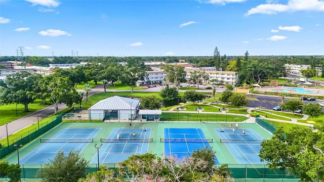 2454 AUSTRALIA WAY E 32, Clearwater, FL 33763