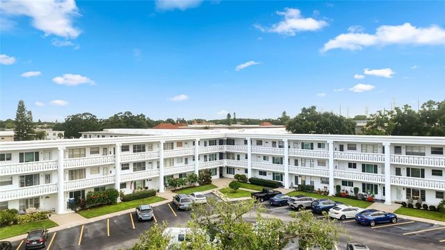 2454 AUSTRALIA WAY E 32, Clearwater, FL 33763