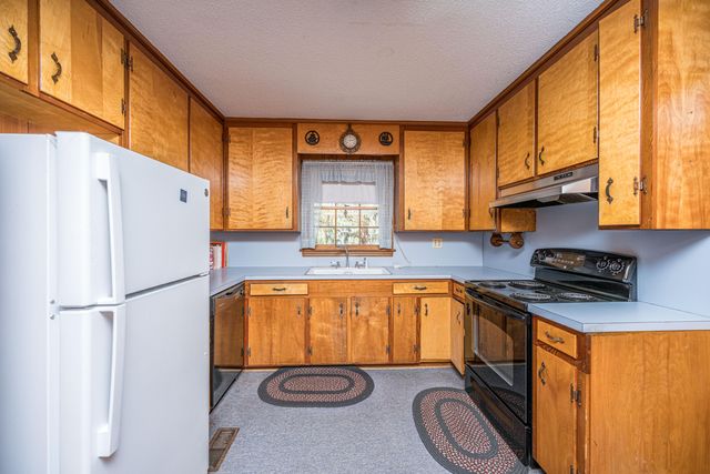 301 McClain Street, Charleston, SC 29407