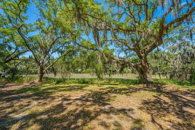 301 McClain Street, Charleston, SC 29407
