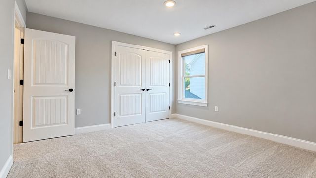 2622 Blue Skies Drive 24, Ooltewah, TN 37363