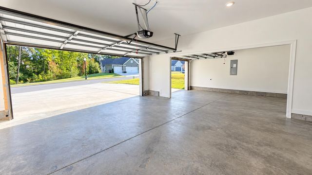 2622 Blue Skies Drive 24, Ooltewah, TN 37363