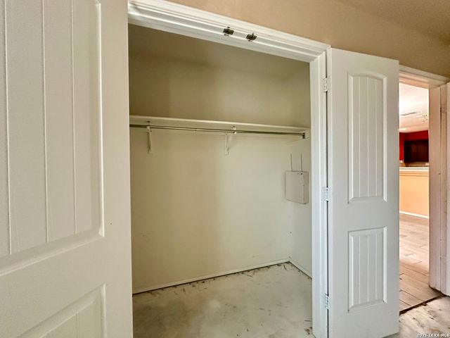 10222 Fossil Valley, San Antonio, TX 78245