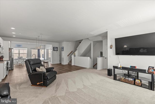 160 MARISSA CT, Newmanstown, PA 17073