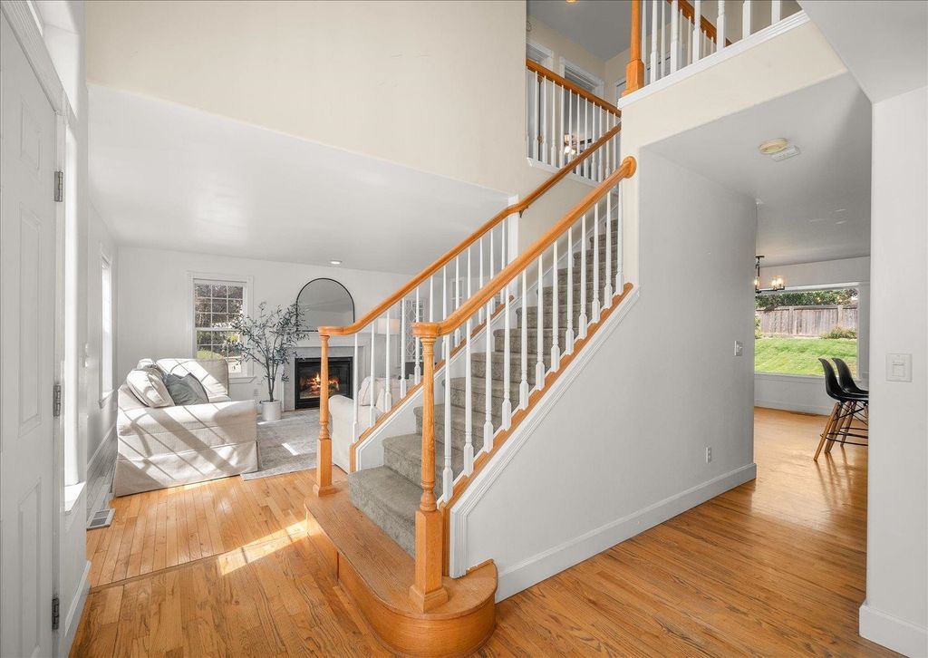 2422 S Boulder Ln, Greenacres, WA 99016 photo 3
