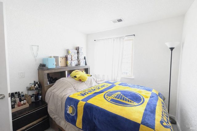 2607 Westberry Dr, Santa Rosa, CA 95403