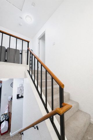 2607 Westberry Dr, Santa Rosa, CA 95403