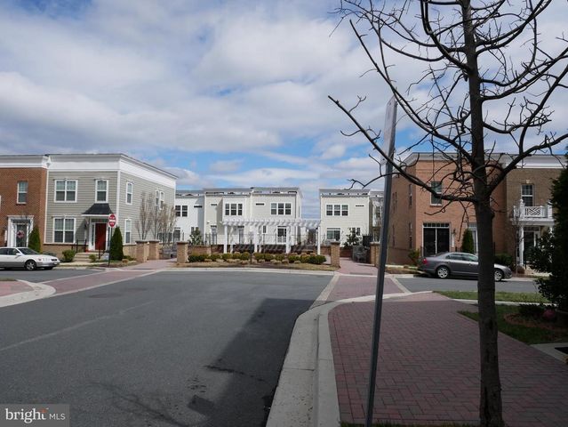 2202 LEESBOROUGH DR, Silver Spring, MD 20902