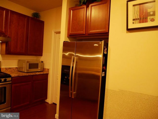 2202 LEESBOROUGH DR, Silver Spring, MD 20902