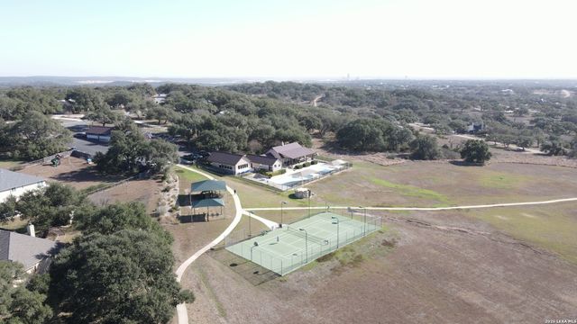 172 Trail Driver, New Braunfels, TX 78132