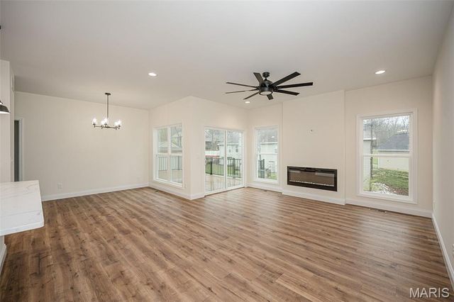 10489 Walnut Lane, Foristell, MO 63348