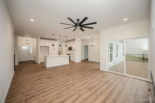 10489 Walnut Lane, Foristell, MO 63348