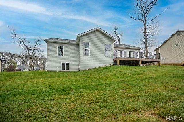 10489 Walnut Lane, Foristell, MO 63348