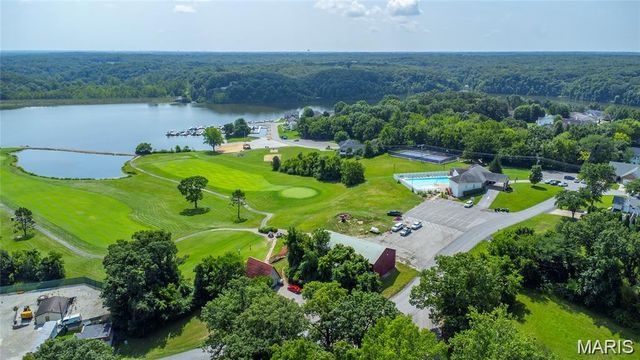 10489 Walnut Lane, Foristell, MO 63348