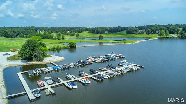 10489 Walnut Lane, Foristell, MO 63348