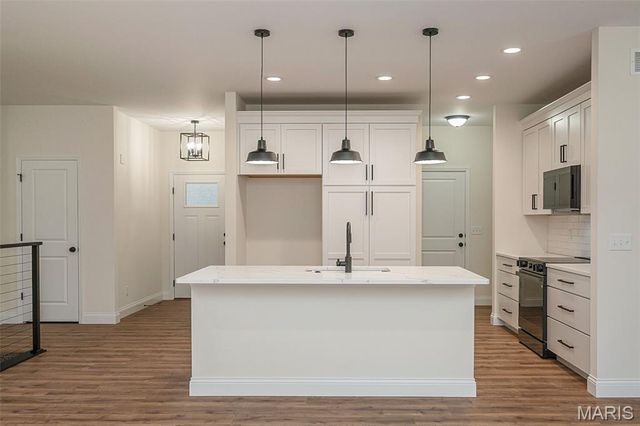 10489 Walnut Lane, Foristell, MO 63348