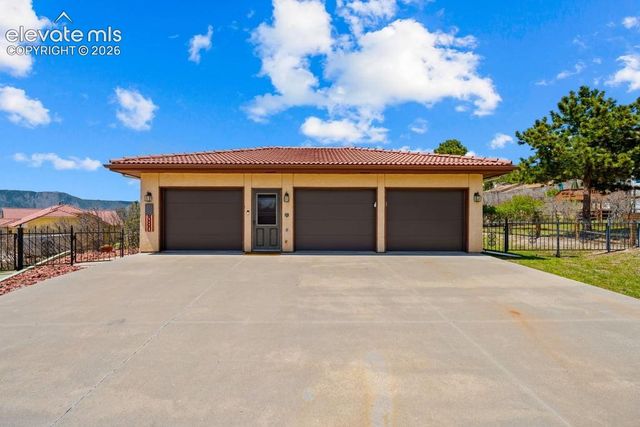 380 Scrub Oak Circle, Monument, CO 80132