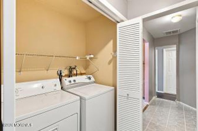 62 Parkway Drive, Brick, NJ 08723