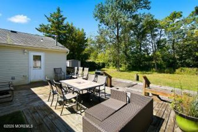 62 Parkway Drive, Brick, NJ 08723
