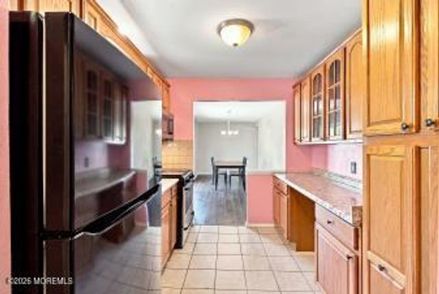 62 Parkway Drive, Brick, NJ 08723