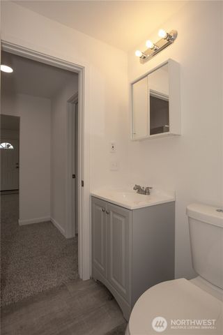 5302 E N Street, Tacoma, WA 98404